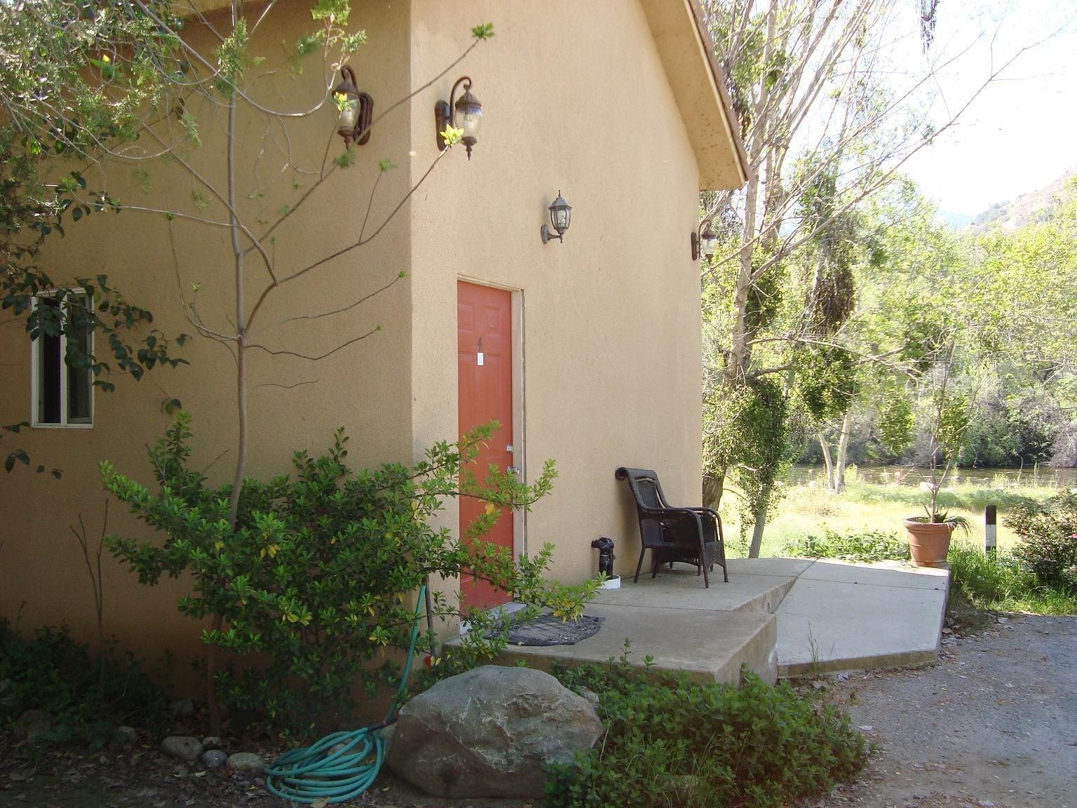 Sequoia Riverfront Cabins Three Rivers Exterior photo